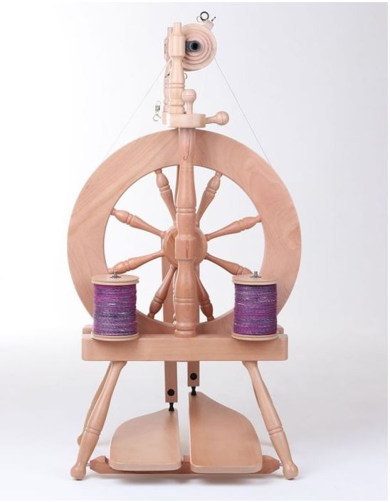 Traveller 3 Spinning Wheel Lacquered (TSW3L)