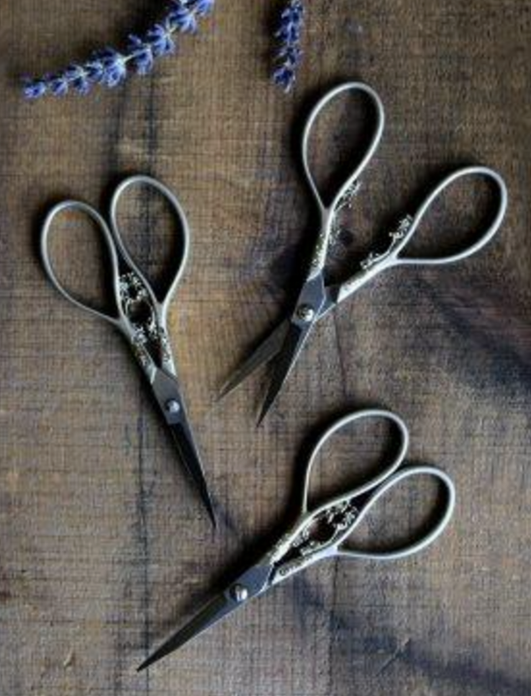 Floral Tear Drop Scissors- Silver